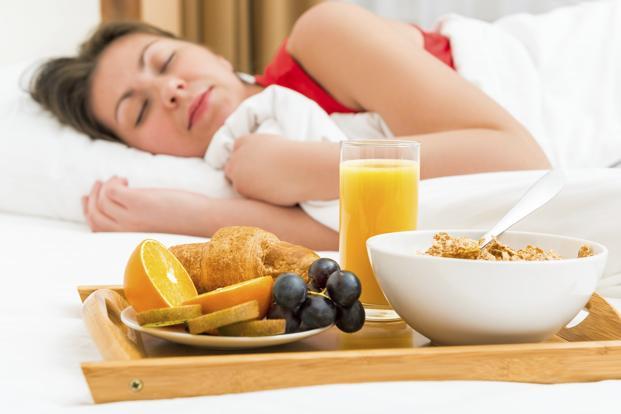 The Link Between Nutrition and Sleep Quality